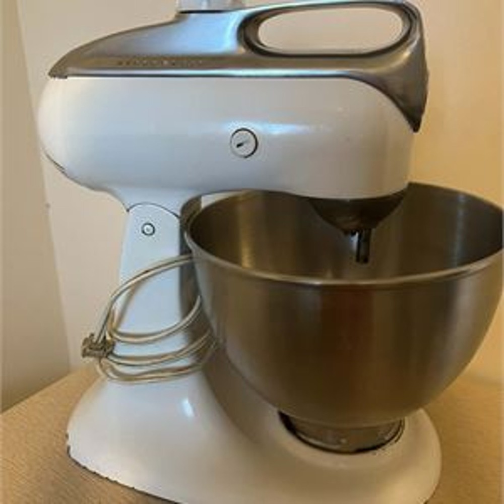 Vintage KitchenAid Hobart Model 4-C Stand Mixer White with Accessories WORKS